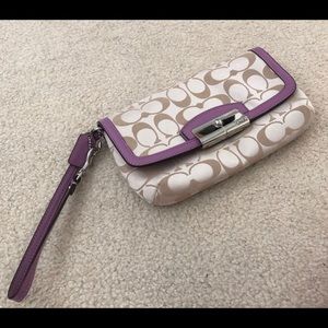 Original & Authentic Coach Wristlet